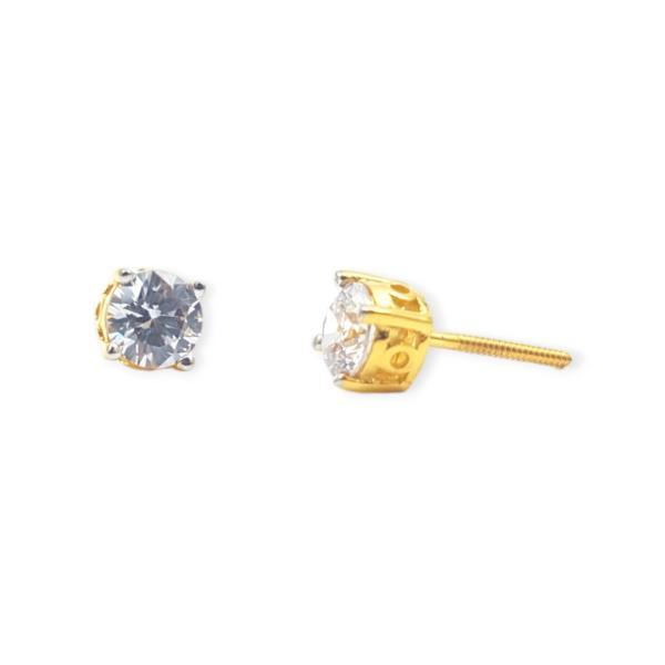 Beautiful Gold Stud with Beautiful Zerkons Single Stone